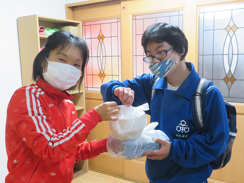 山形　地域の人らも「陽だまり」舞台に　子ども食堂、サロン移動支援……